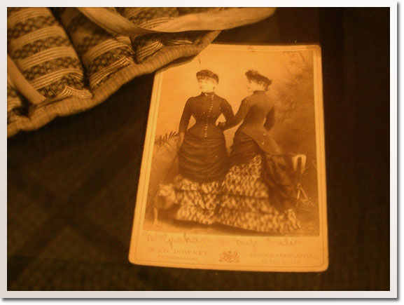 Vintage photo Victorian fashion